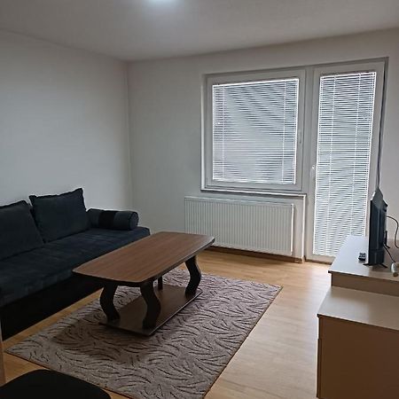 2Bdr Apt With Balcony With View- Free Parking Hotell Sarajevo Exteriör bild