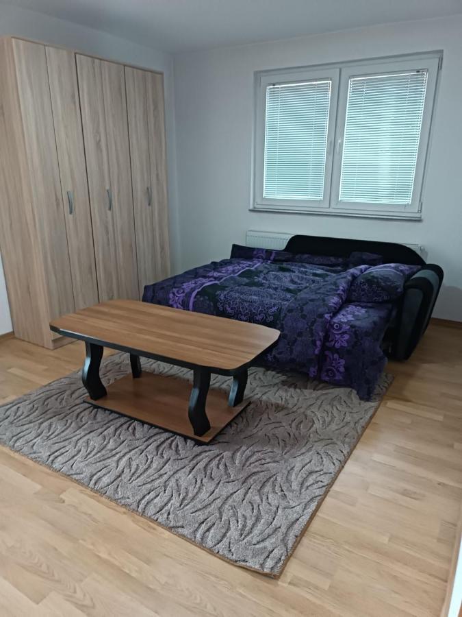 2Bdr Apt With Balcony With View- Free Parking Hotell Sarajevo Exteriör bild